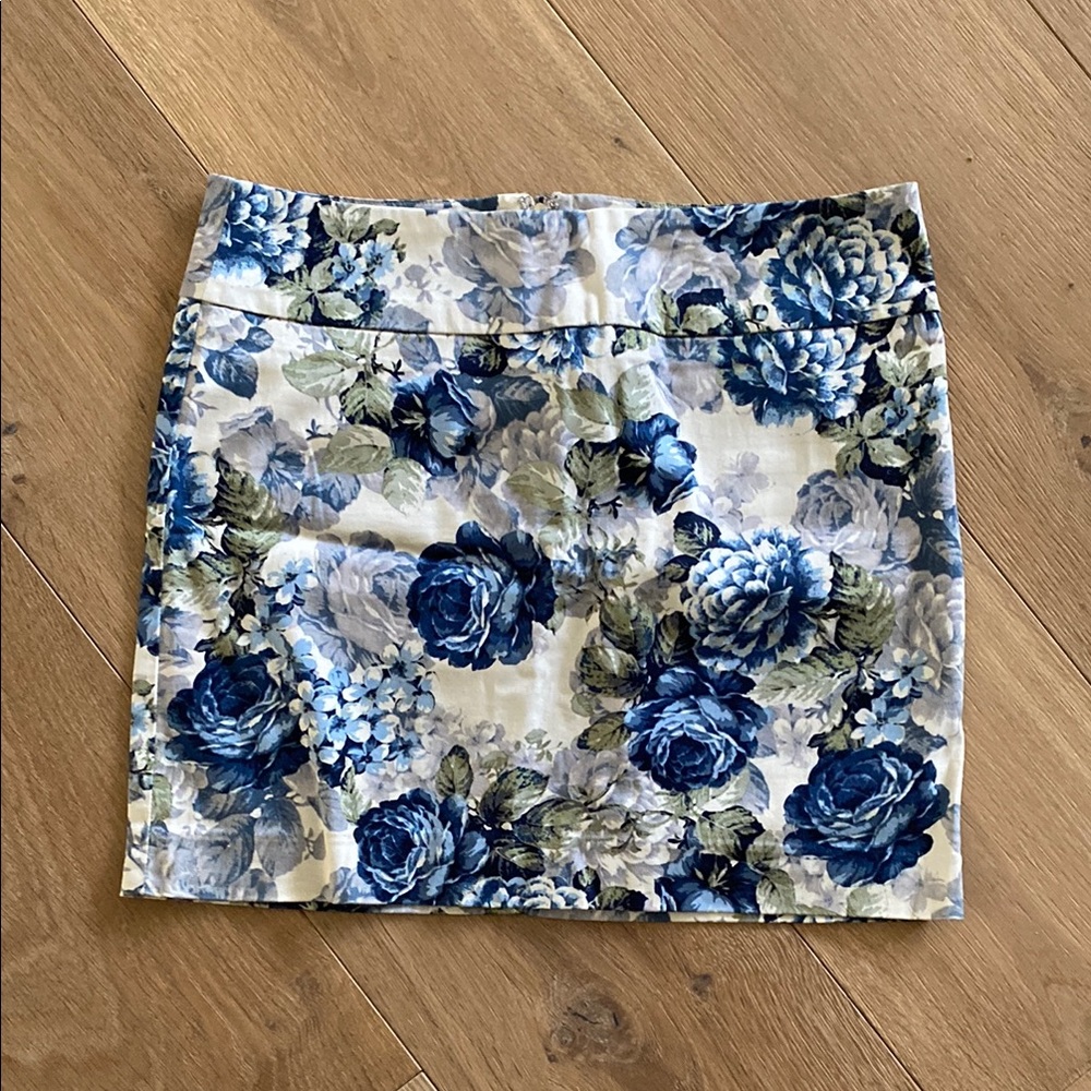 Forever 21 Floral Mini Skirt